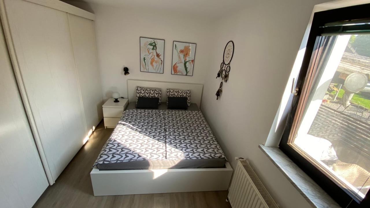 Apartma Nomad نوفو ميستو المظهر الخارجي الصورة